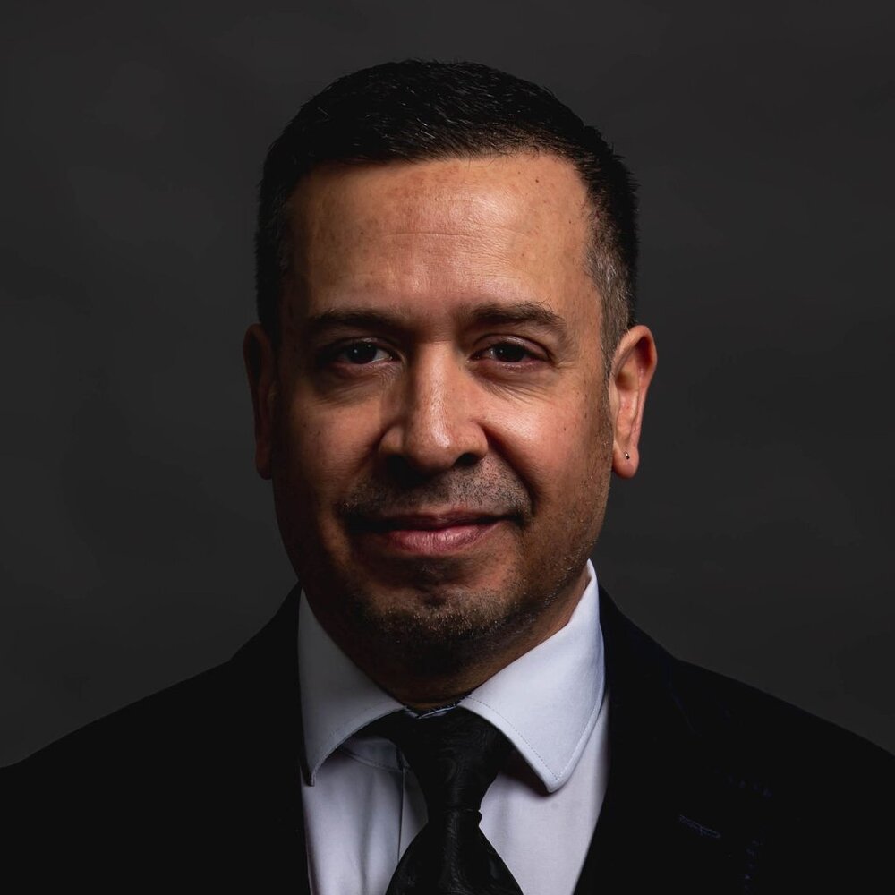 Meet your Posher, Robert